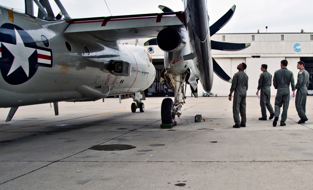 E-2C Hawkeye