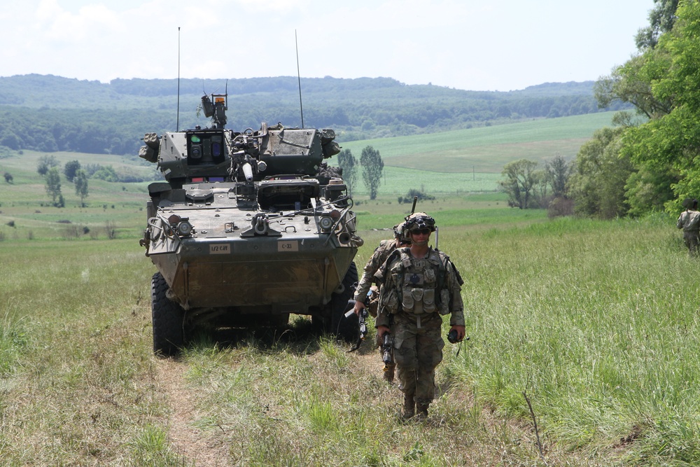 Soldiers from the 2d Cavalry Regiment Prepare for Base Defense