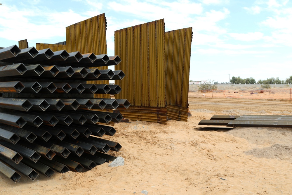 DOD support to DHS-funded Yuma sector border barrier projects