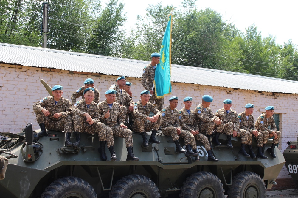 Kazakhstani soldiers at Steppe Eagle 19
