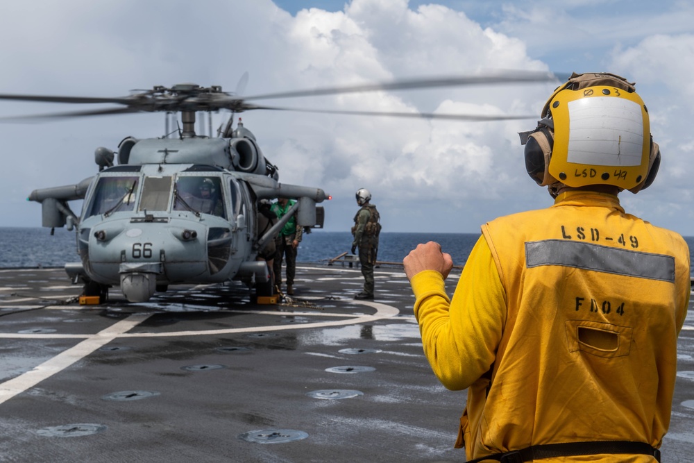 USS Harpers Ferry Conducts Flight Quarters