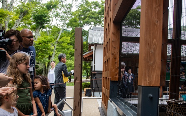 Air station families try Ukai