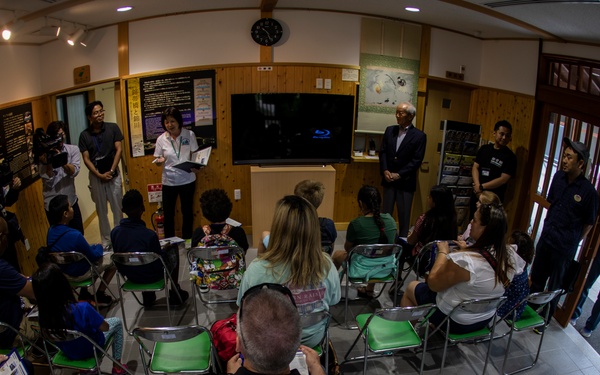 Air station families try Ukai