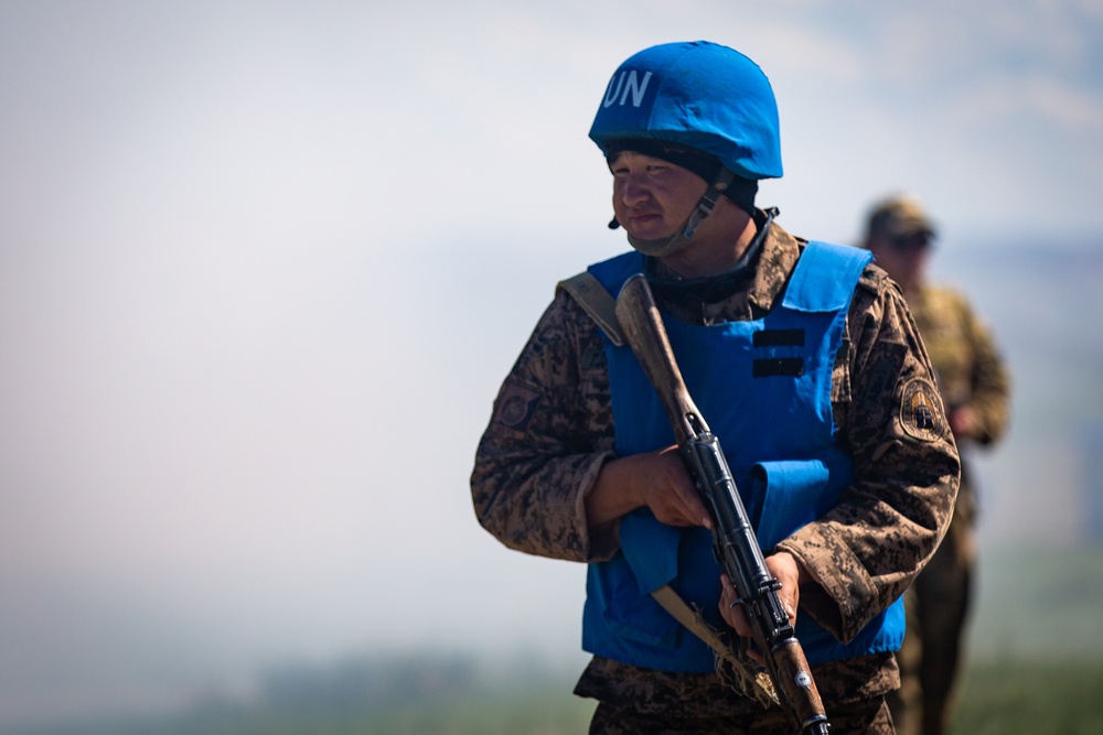 Mongolian Armed Forces train in casualty care