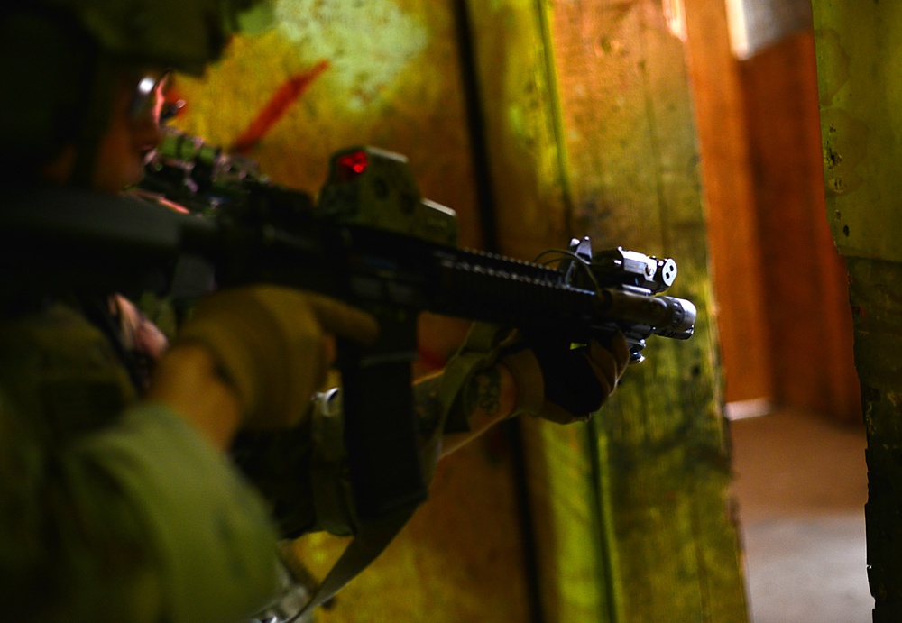 10th Special Forces Group conduct CQB training