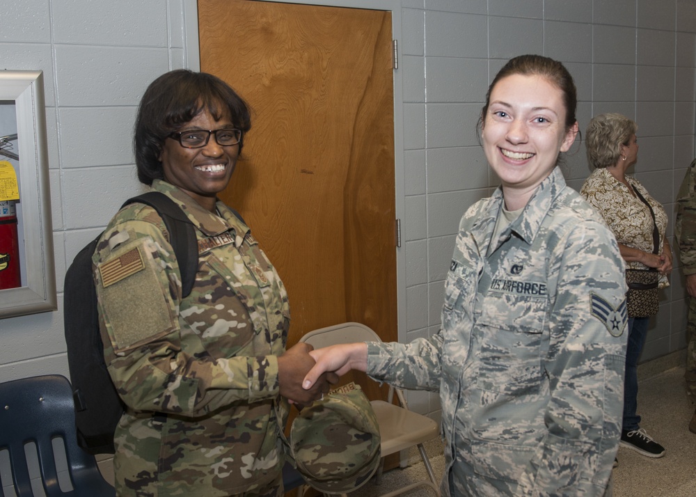 103rd Airmen meet distinguished visitors at East Central Georgia Innovative Readiness Training