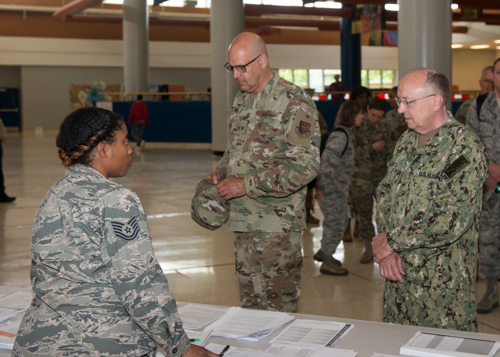 103rd Airmen meet distinguished visitors at East Central Georgia Innovative Readiness Training