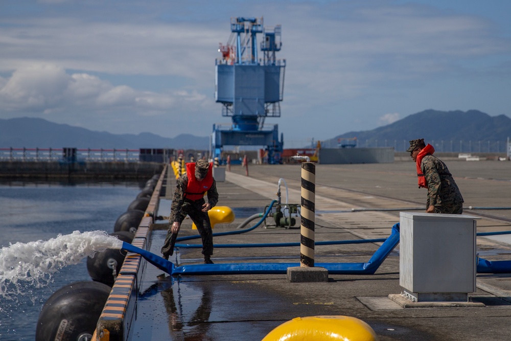 MWSS-171 conducts water purification training