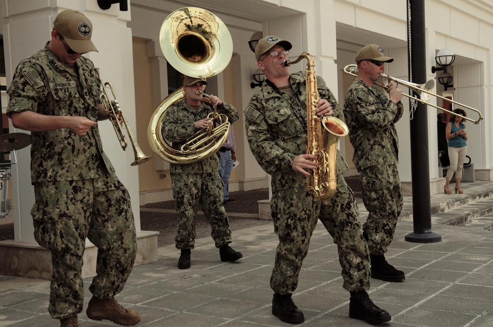 U.S. Naval Forces Europe Band perform an impromptu live rehearsal