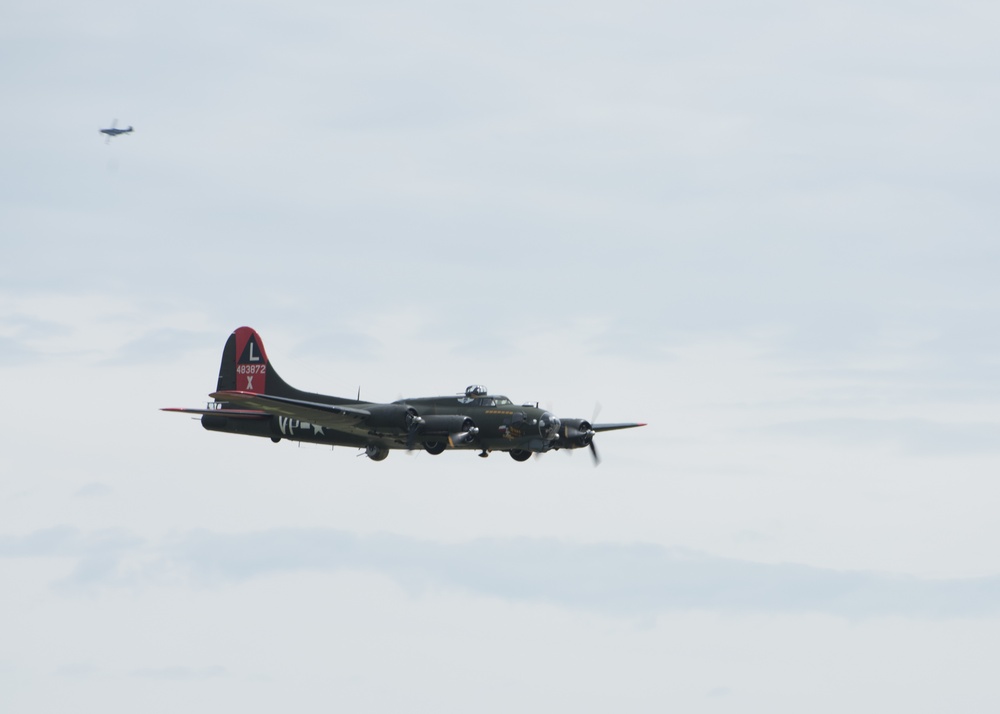 Demonstration teams, aircraft perform at the Wings Over Whiteman air and space expo