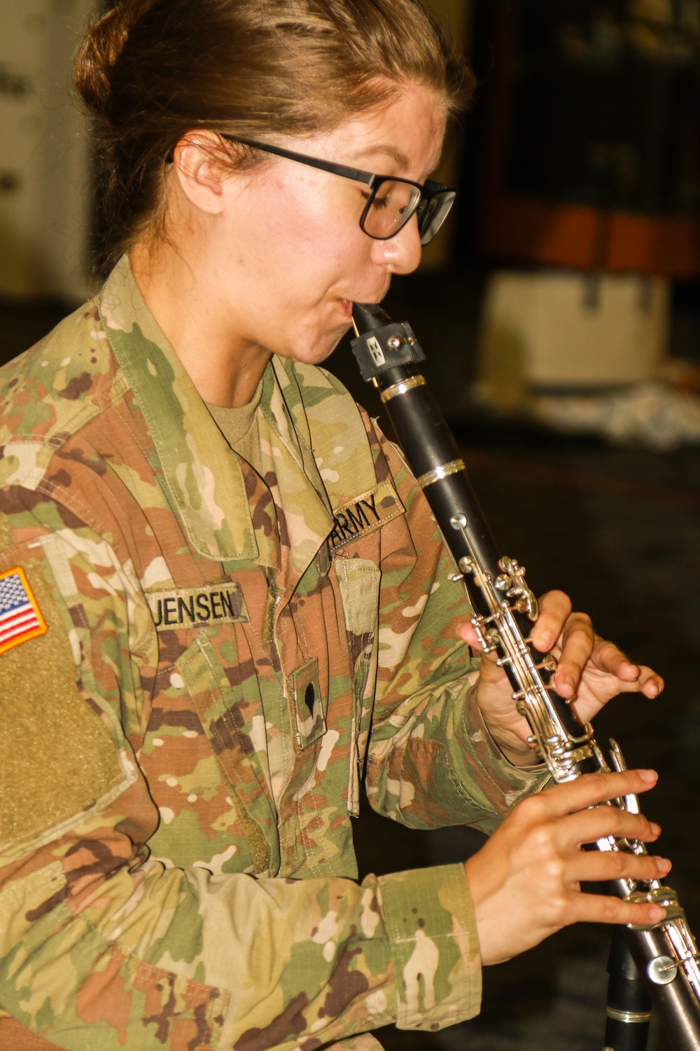 82nd Airborne Division's woodwind quintet plays at Throckmorton Library