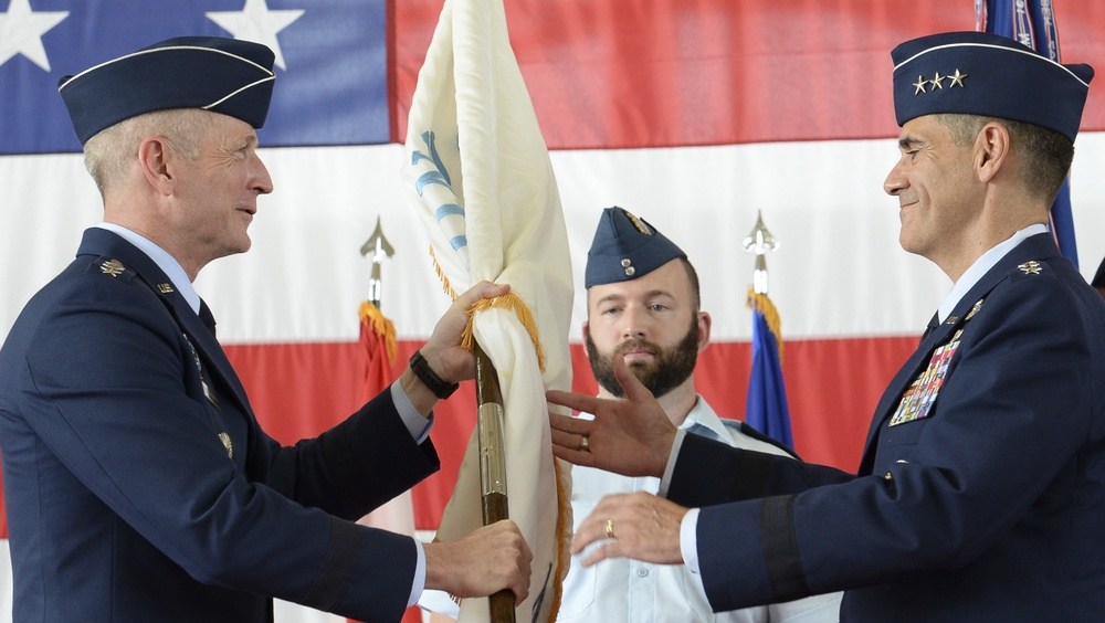 CONR-1AF (AFNORTH) welcomes Lt. Gen. Sasseville