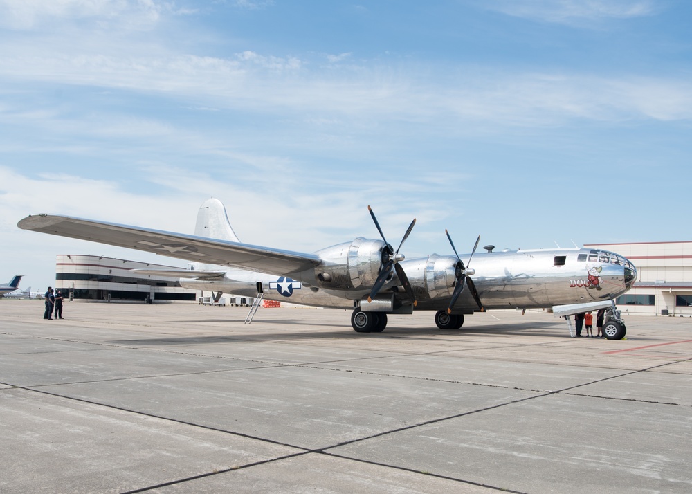 DVIDS Images Members of Team Whiteman fly in B29 enroute to Wings