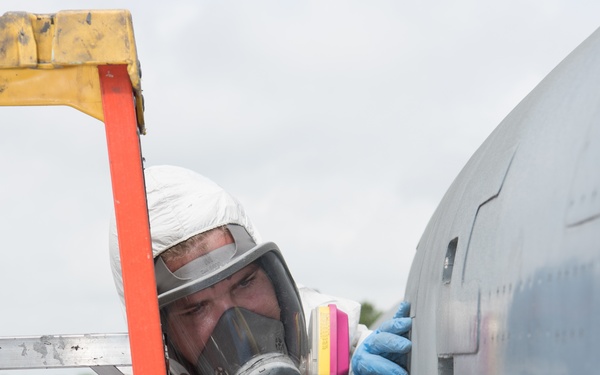 509th MXS Airmen restore T-38 Talon static display