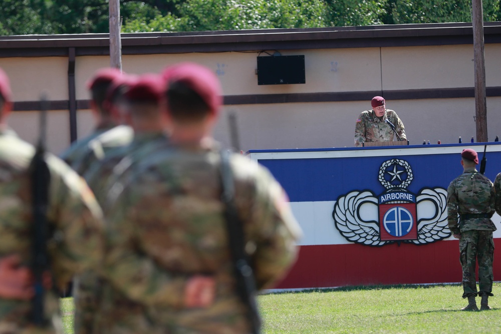 2nd Assault Helicopter Battalion 82nd Combat Aviation Brigade hosts its Change of Command Ceremony