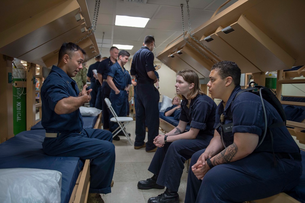 USNS Comfort Sailors Conduct Medical Training
