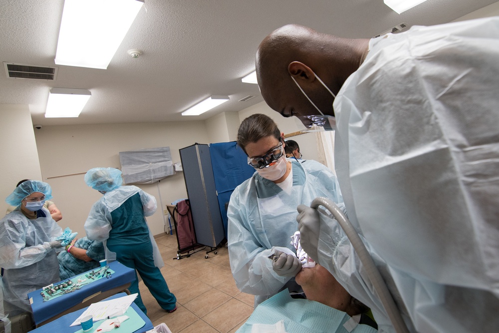 Joint Air Force, Navy dental clinic ‘changing lives one tooth at a time’