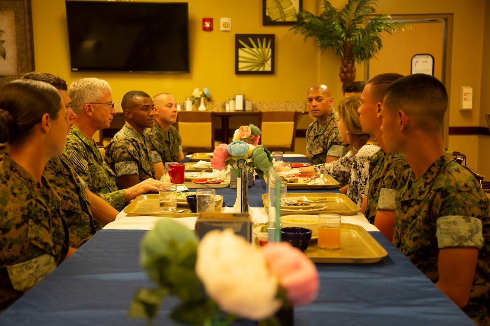 U.S. SOUTHCOM Commander visits Marines in Honduras