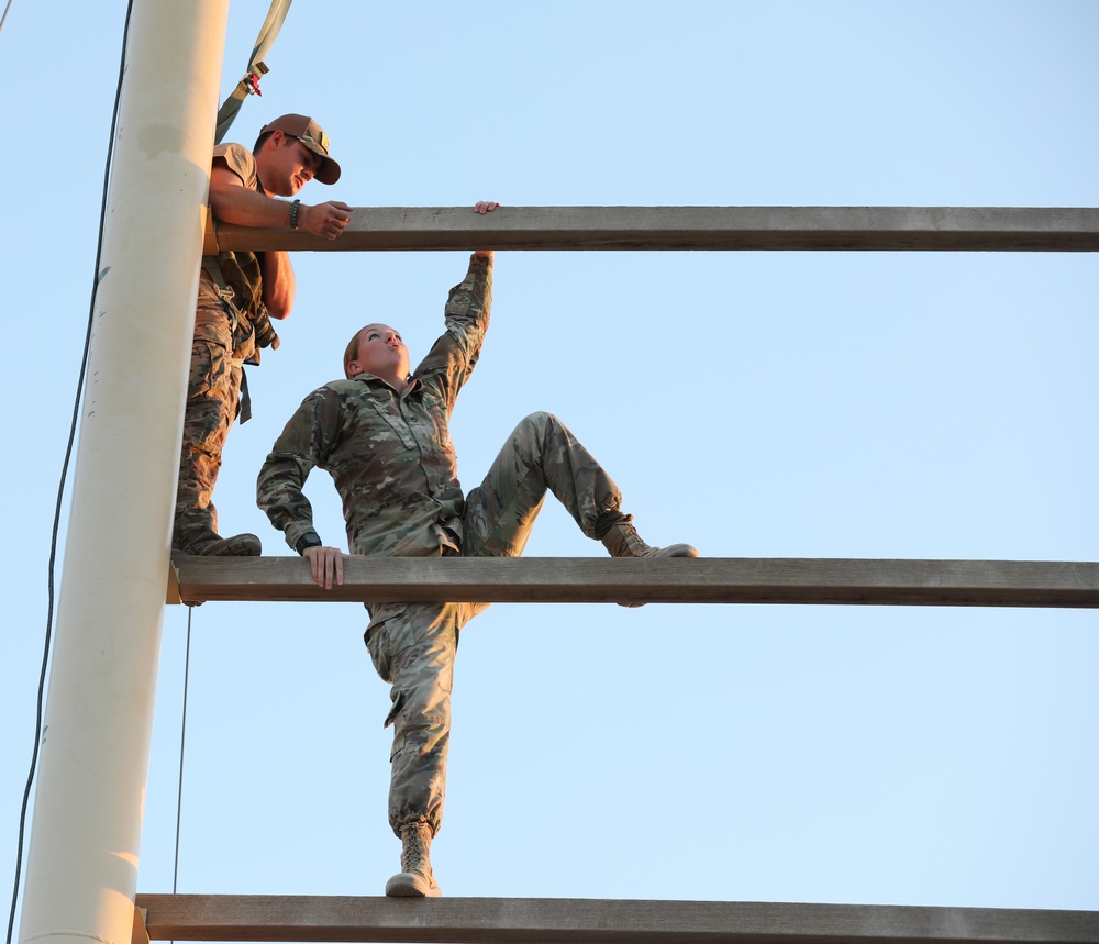 4-10 CAV Conducts Air Assault Obstacle Course During Spur Ride