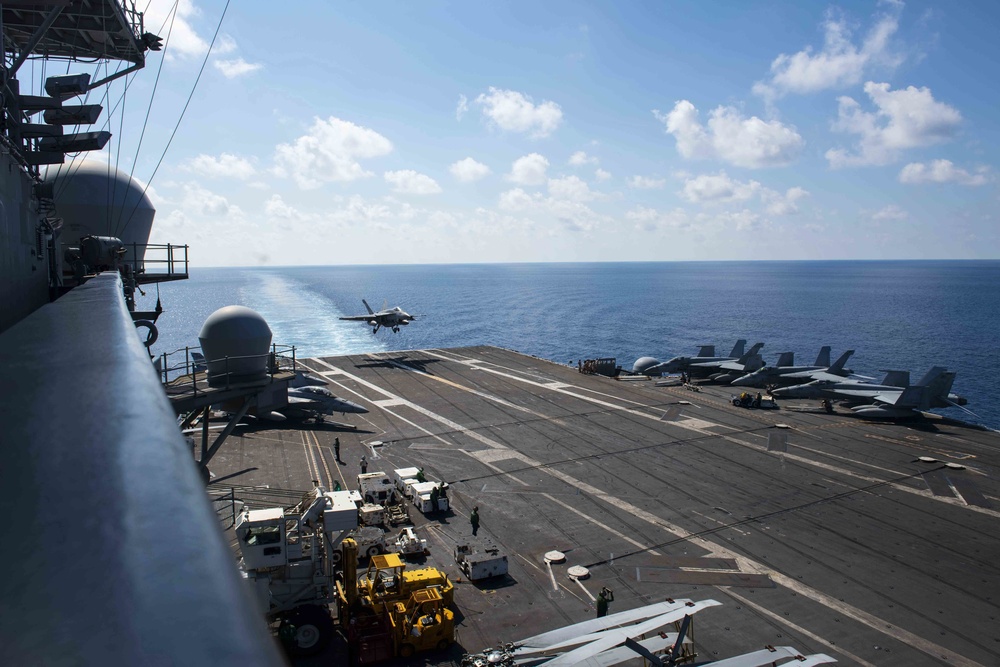 USS Ronald Reagan (CVN 76) Flight Operations