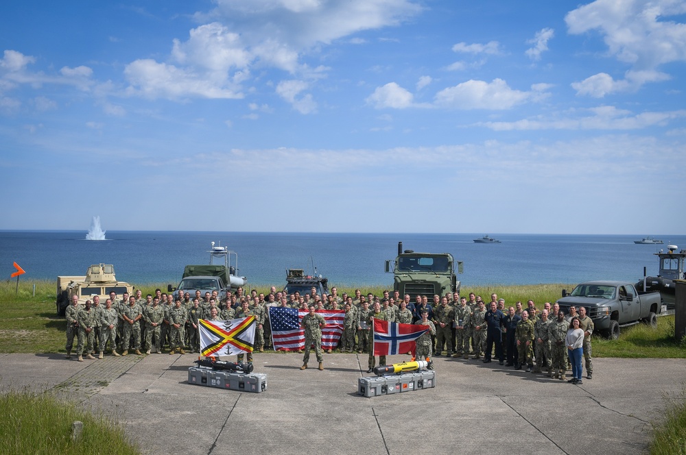 Mine Countermeasures Division 31 BALTOPS 2019 Group Photo