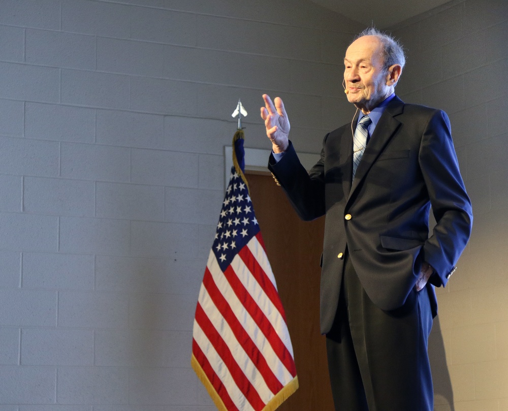 Holocaust Survivor Speaks at USAJFKSWCS Observance