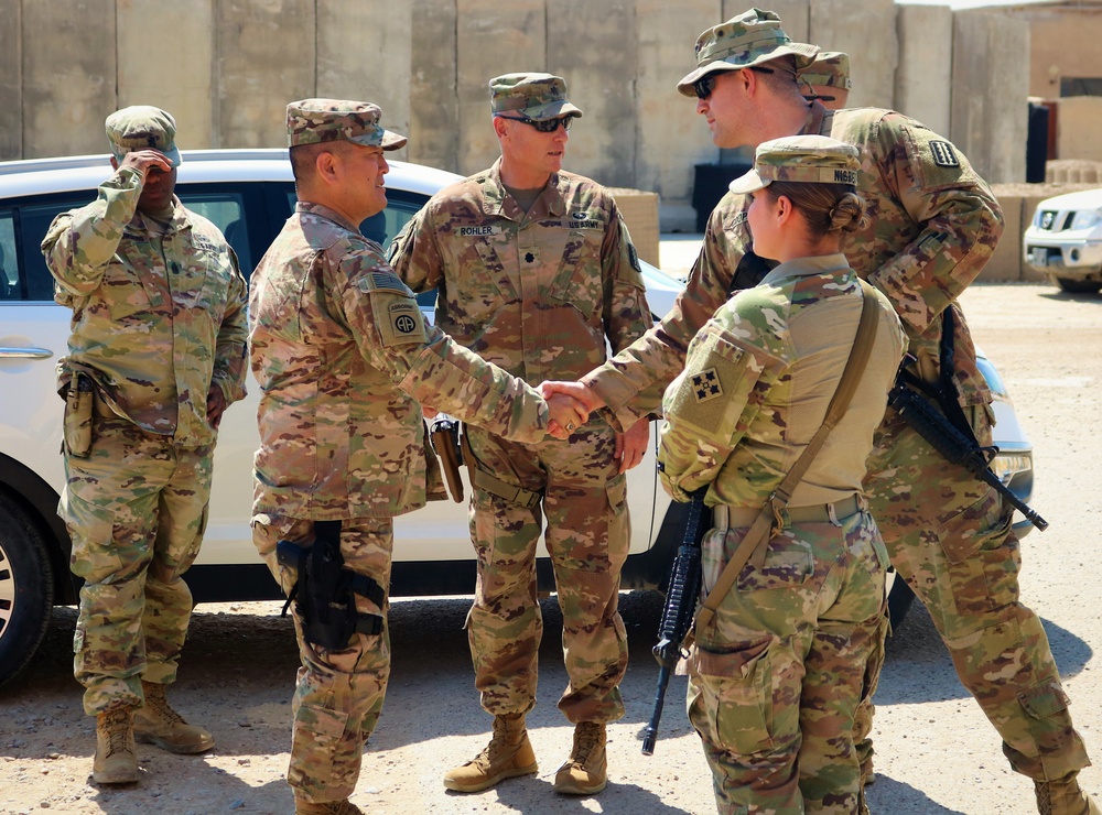 DVIDS - Images - 300th and 77th Sustainment Brigade Leaders Visit Task ...