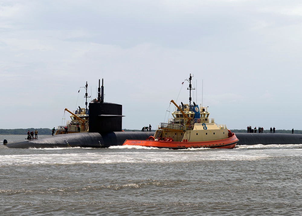 USS Maryland (SSBN 738) (Blue) Returns to Homeport