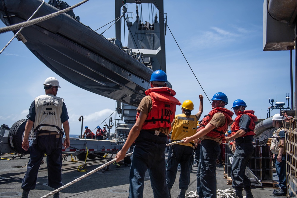 USS Harpers Ferry Conducts Boat Operations