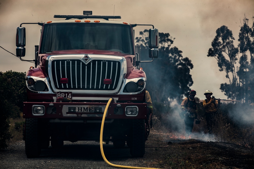 Fighting Fire with Fire! MCAS Miramar conducts controlled burns