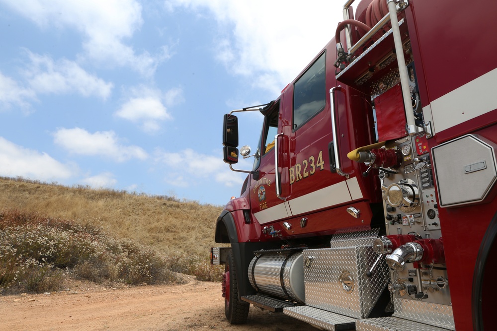 Fighting Fire with Fire! MCAS Miramar conducts controlled burns