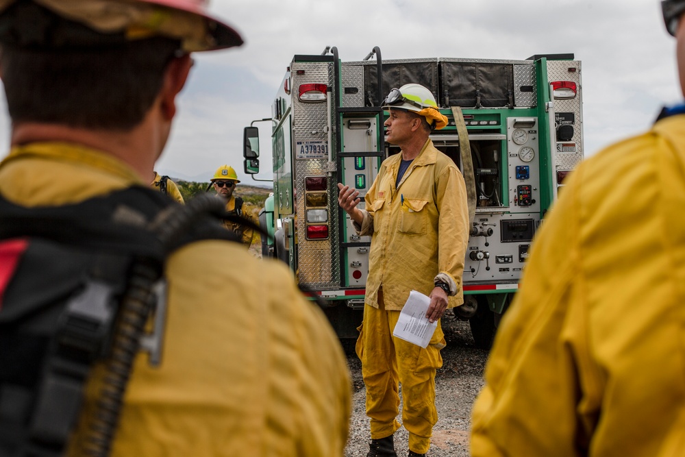 Fighting Fire with Fire! MCAS Miramar conducts controlled burns