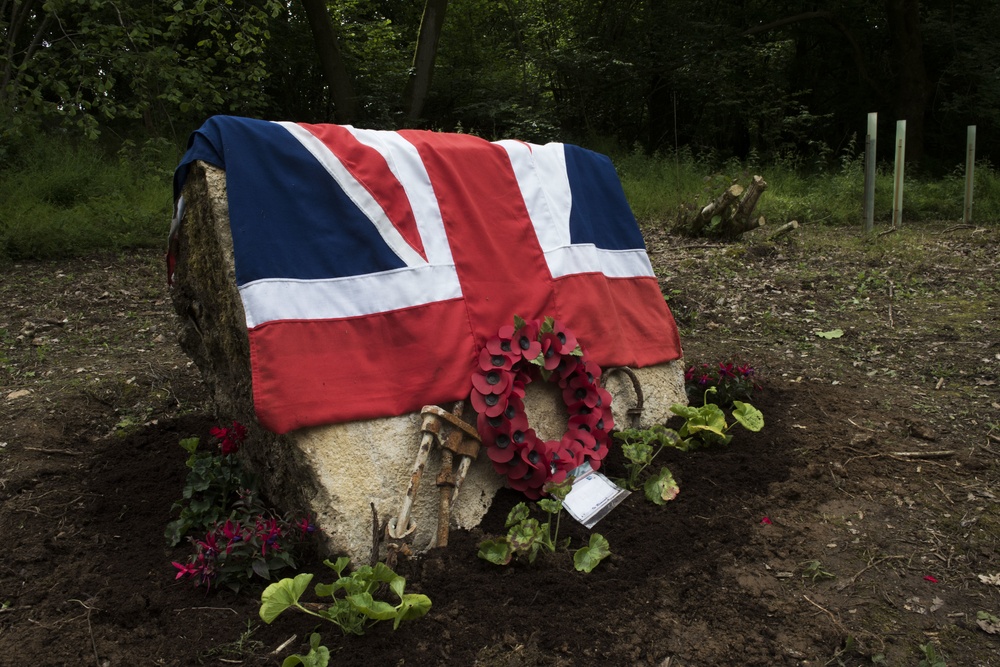 Joint Base Charleston members participate in UK memorial service