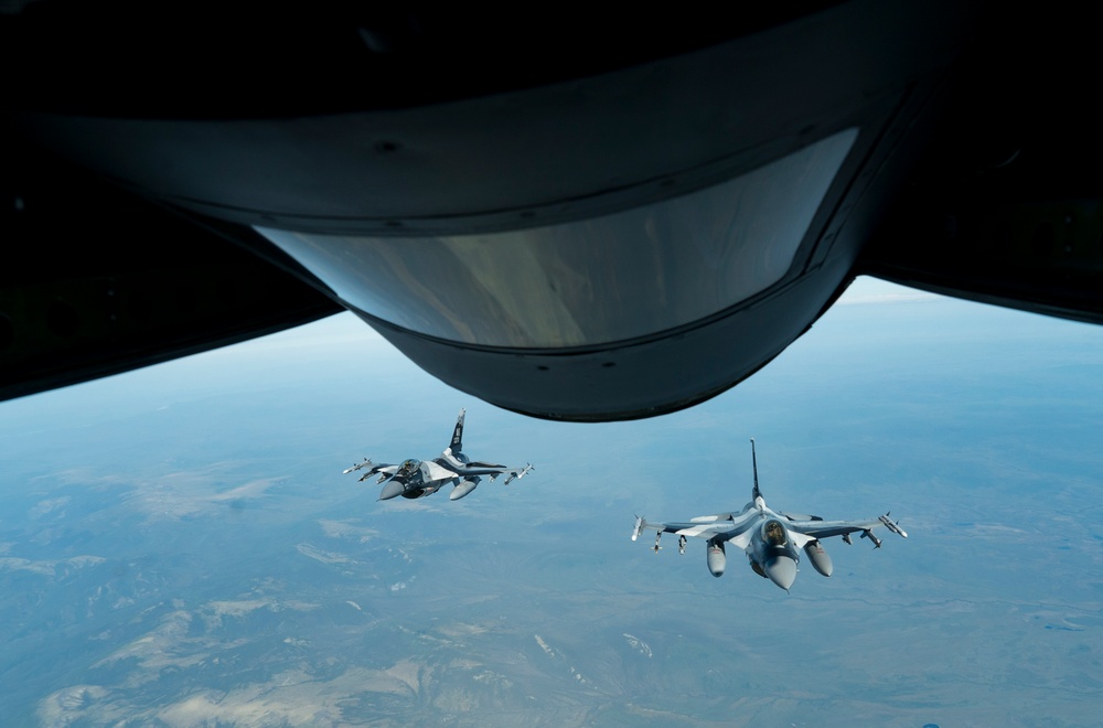 Red Flag-Alaska 19-2 KC-135 Aerial Refuels 18th AGRS F-16s
