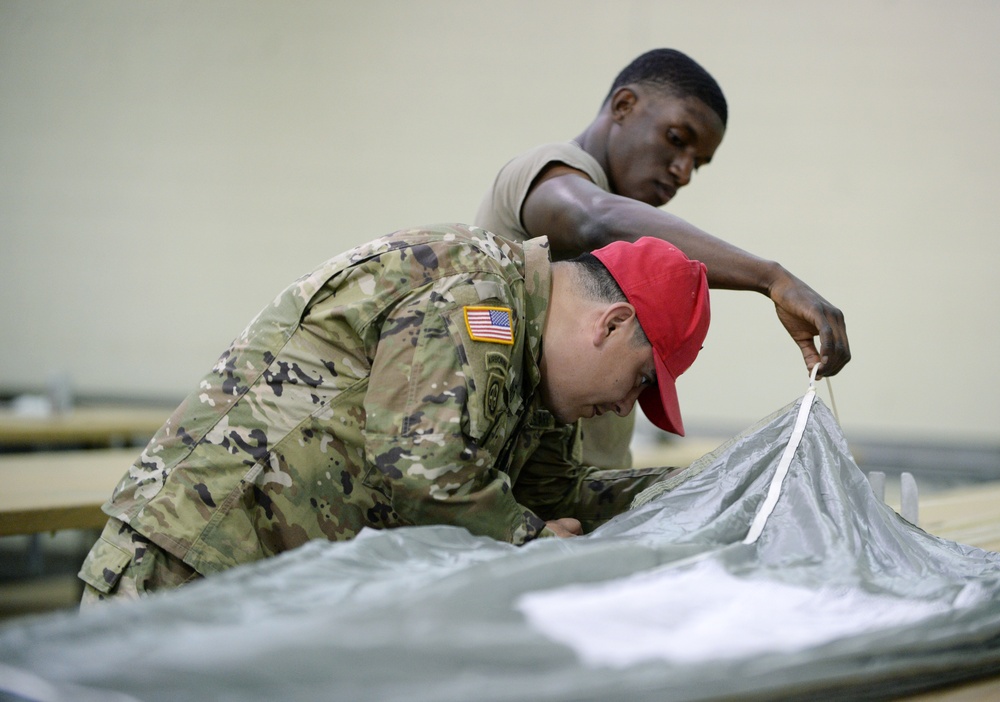 USAJFKSWCS Soldiers Participate in Rigger Rodeo