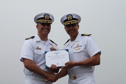 Explosive Ordnance Disposal Mobile Unit One Holds Change of Command