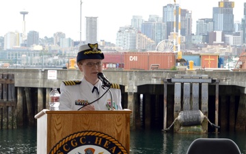 Coast Guard Cutter Healy holds change of command ceremony