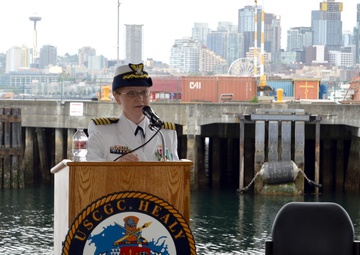 Coast Guard Cutter Healy holds change of command ceremony