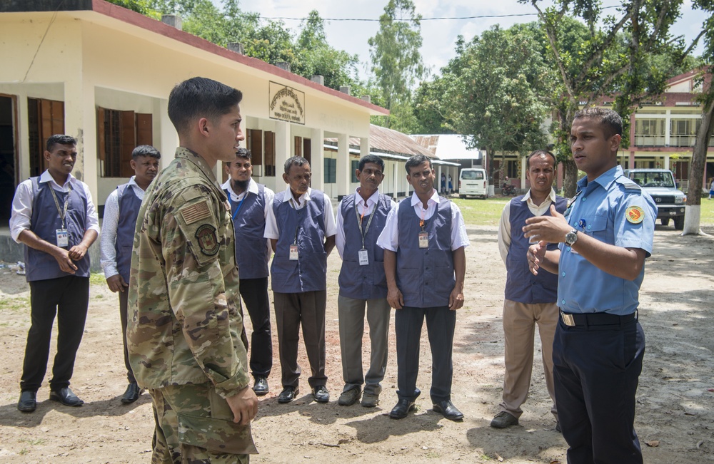 US, Bangladesh engineers exchange knowledge during PACANGEL 19-1