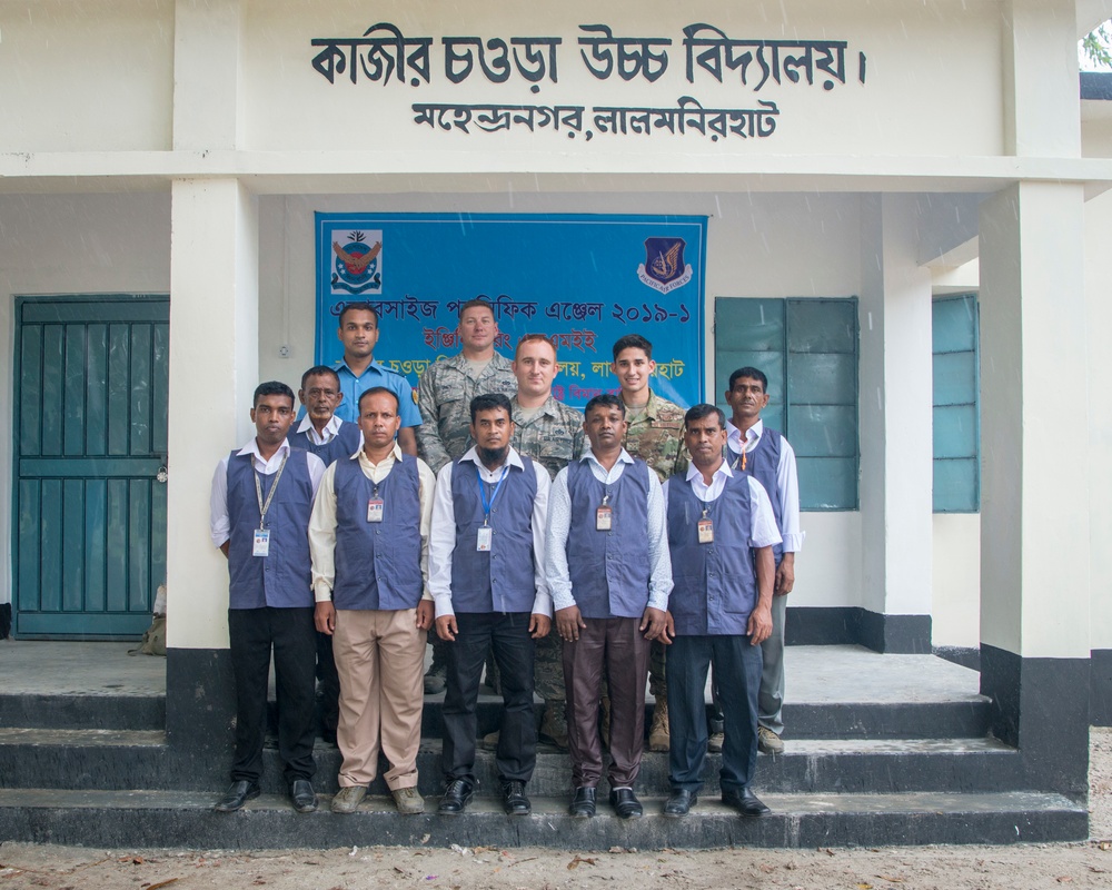US, Bangladesh engineers exchange knowledge during PACANGEL 19-1
