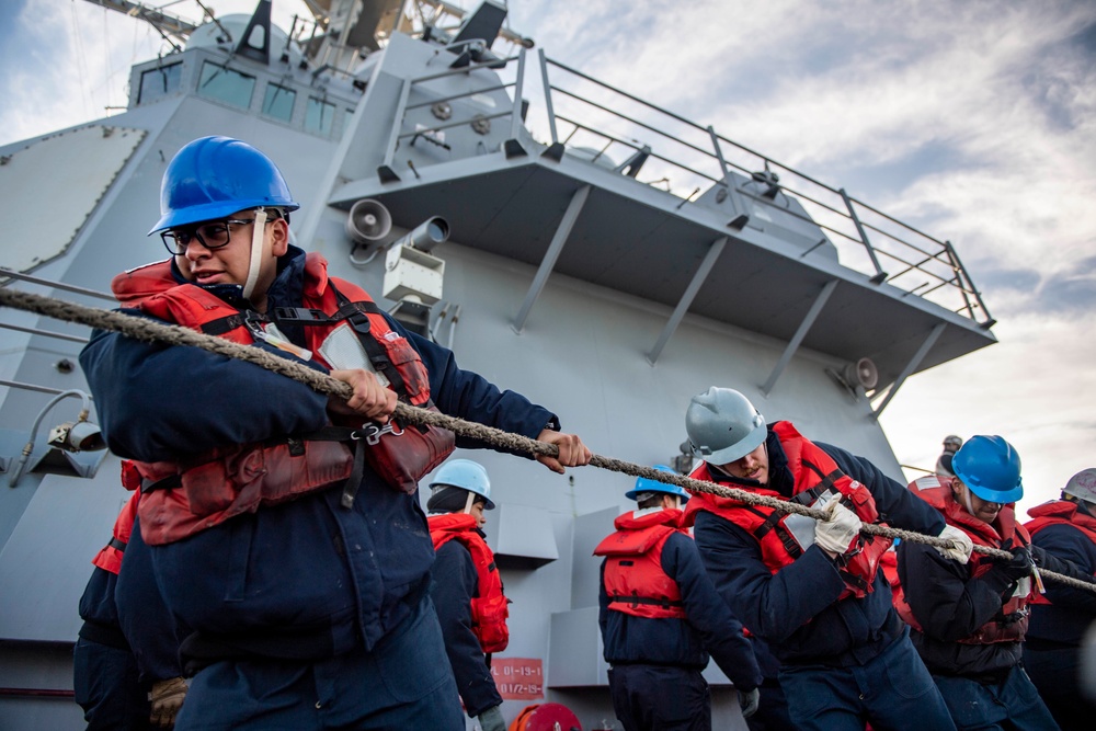 USS Michael Murphy and CNS Araucano Replenishment-at-Sea