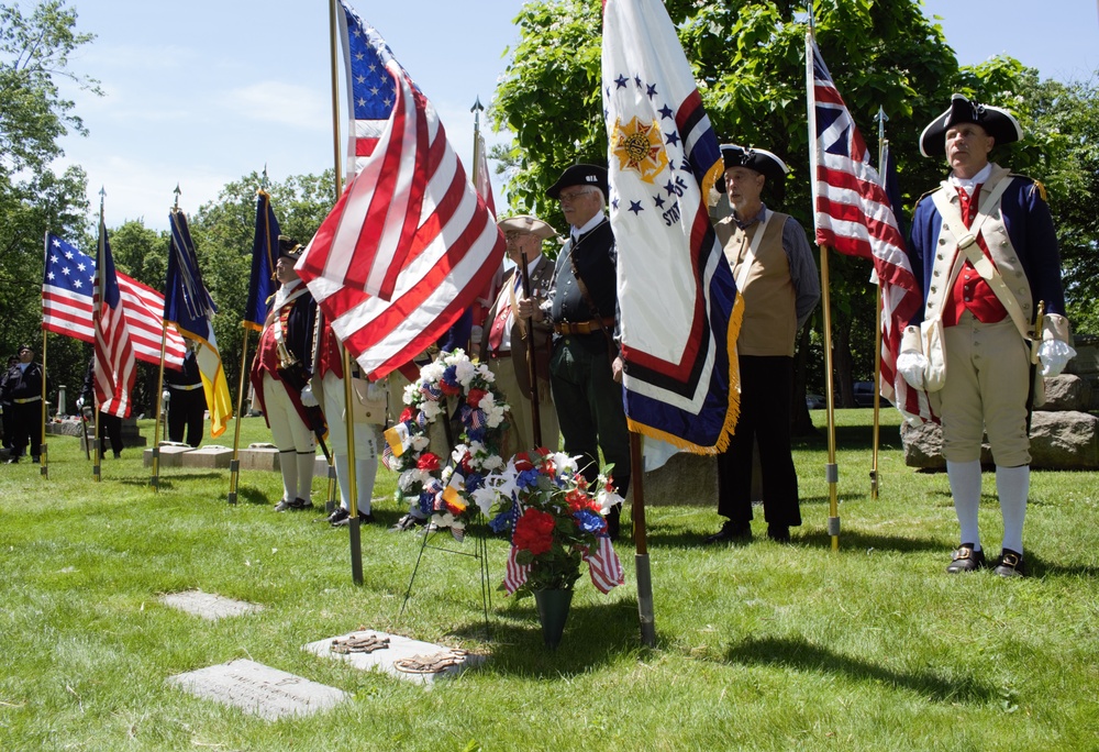 African-American Revolutionary War hero honored at Detroit gravestone dedication