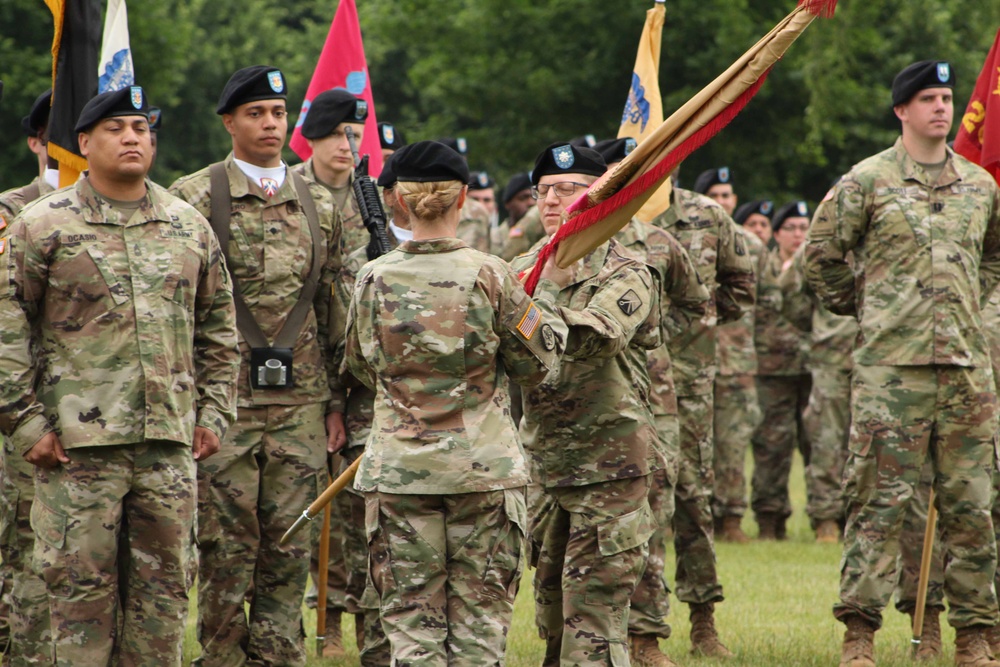 The 18th CSSB bids farewell to one commander and welcomes another