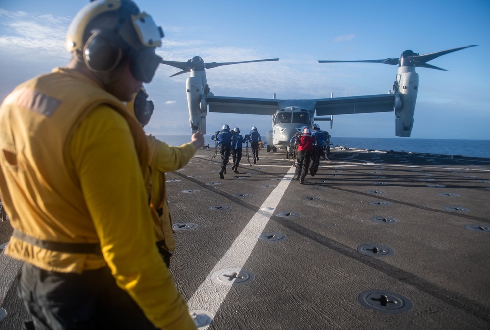 USS Harpers Ferry Conducts Flight Quarters