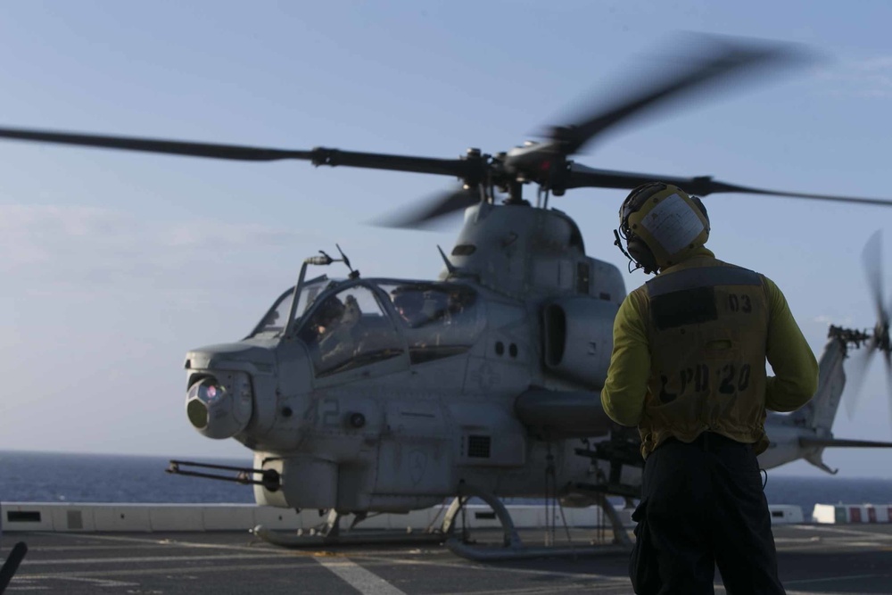 31st MEU helicopters take flight aboard USS Green Bay, underway in the East China Sea