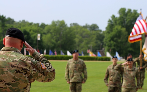 102d Training Division welcomes new commander