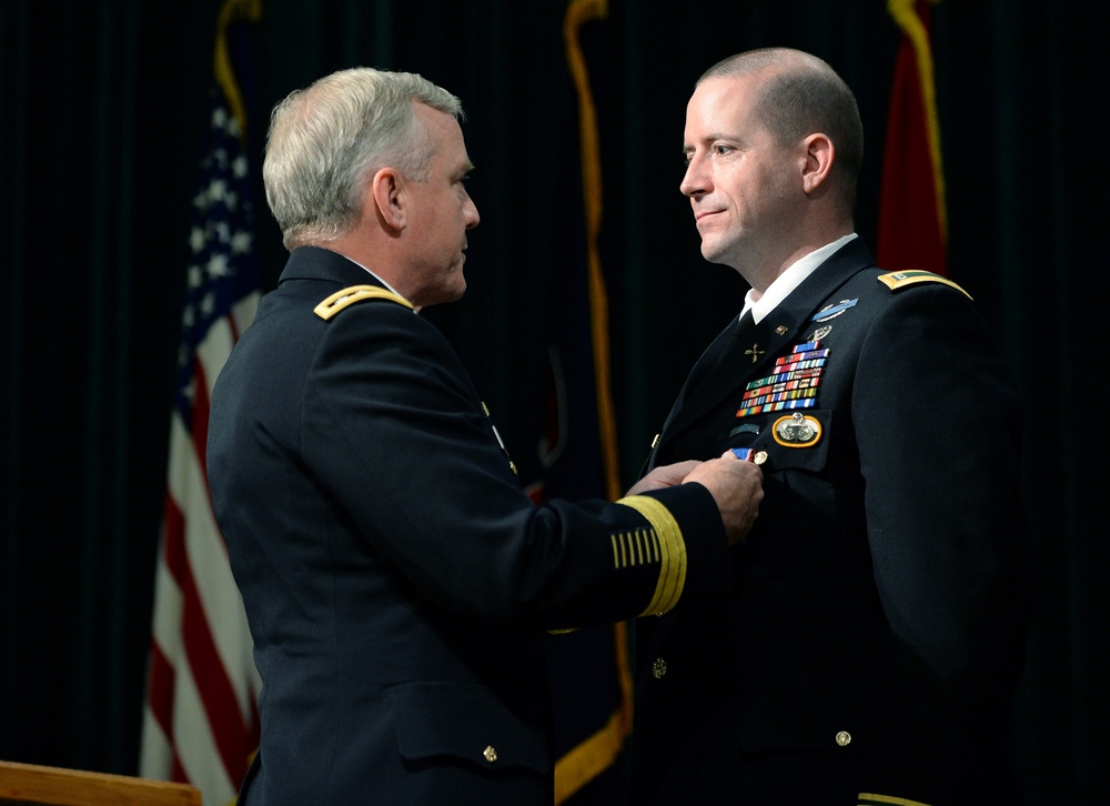 Green Beret Receives Distinguished Service Cross