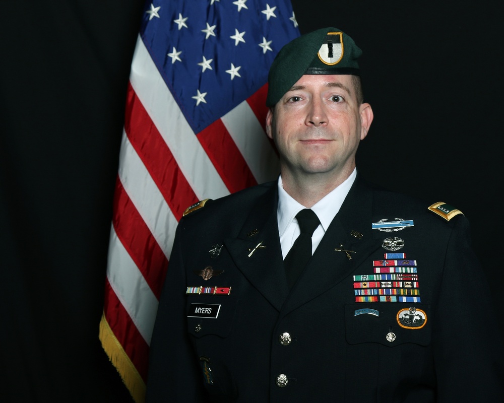 Green Beret Receives Distinguished Service Cross