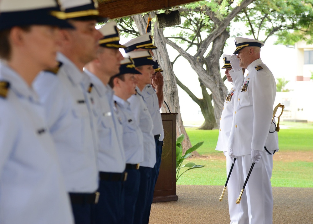 Coast Guard Reserve Unit Pacific Command welcomes new commanding officer