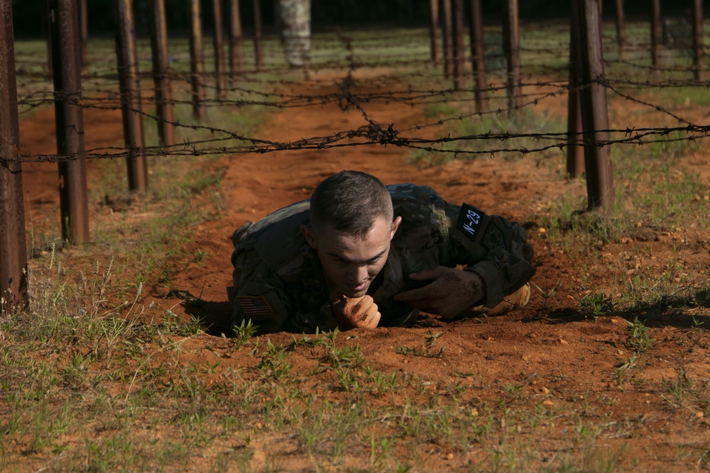 Soldiers navigate obstacle course during 2019 ARBWC